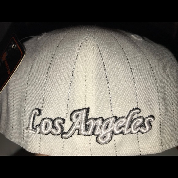 NWT Unisex Los Angeles PinStripped Cap Size Large - Picture 2 of 6